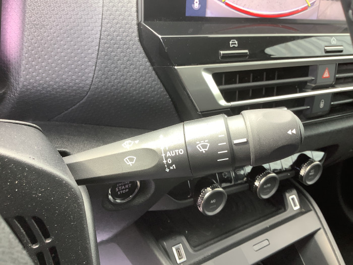 Citroën C4 PureTech 130 EAT8 Max
