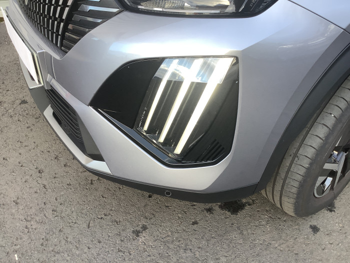 Peugeot 2008 Nouveau 100 S&S BVM6 Allure