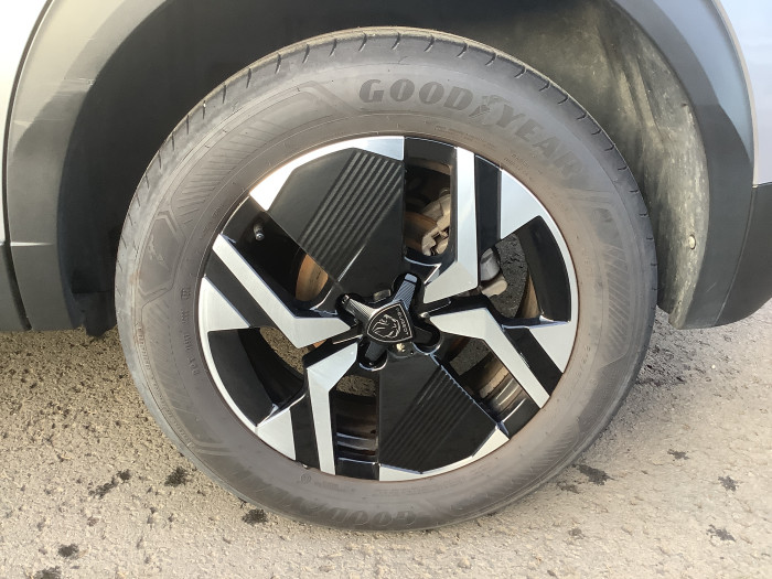 Peugeot 2008 Nouveau 100 S&S BVM6 Allure