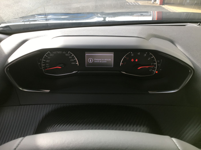 Peugeot 2008 Nouveau PureTech 100 S&S BVM6 Active
