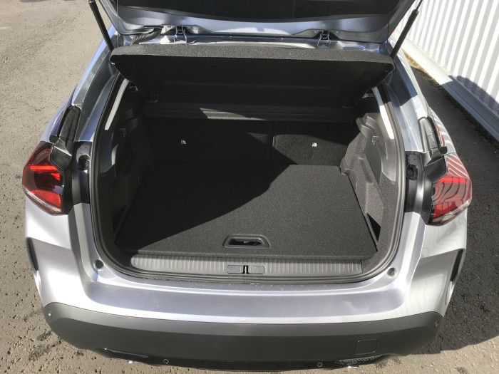 Citroën C4 PureTech 130 EAT8 Plus
