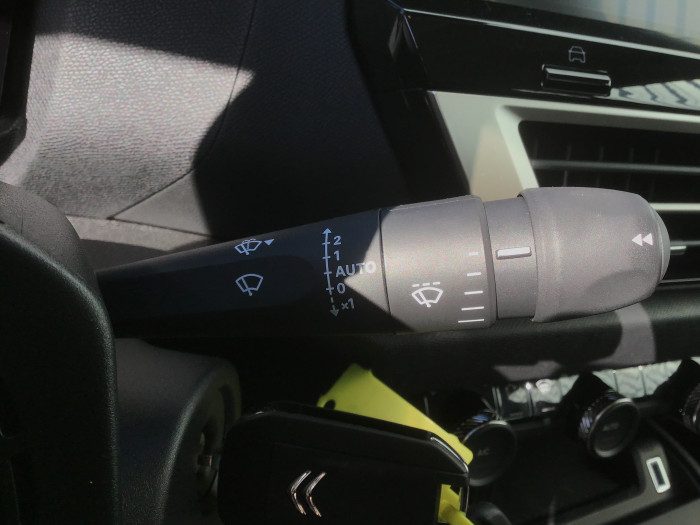 Citroën C4 PureTech 130 EAT8 Plus
