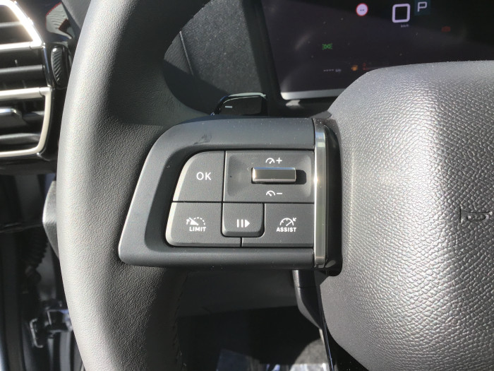 Citroën C4 PureTech 130 EAT8 Plus