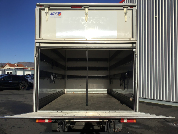 IVECO DAILY CHASSIS CABINE CAB 35 C 16 EMP 4100 QUAD-LEAF BVM6 3.0L