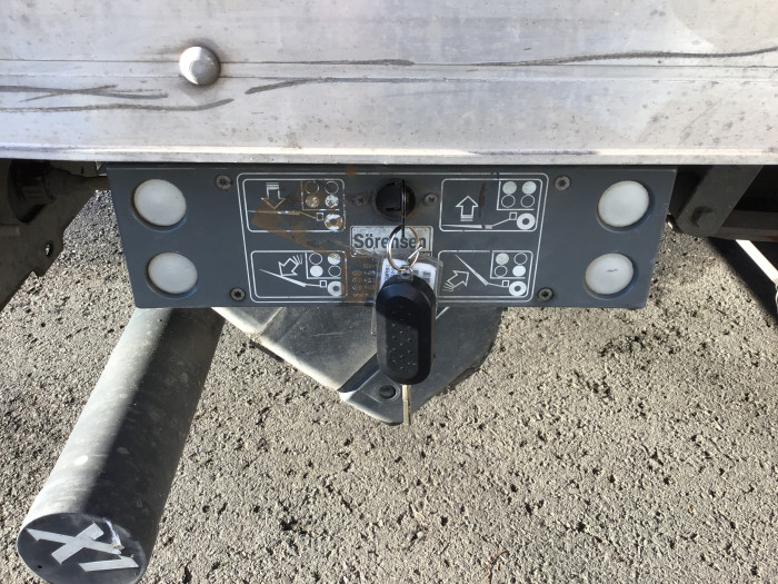 IVECO DAILY CHASSIS CABINE CAB 35 C 16 EMP 4100 QUAD-LEAF BVM6 3.0L