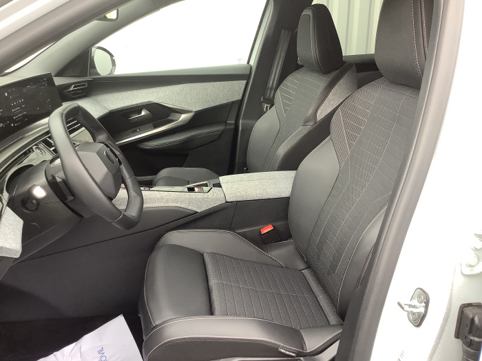 Peugeot 3008 Nouveau Hybrid 145 e-DCS6 Allure