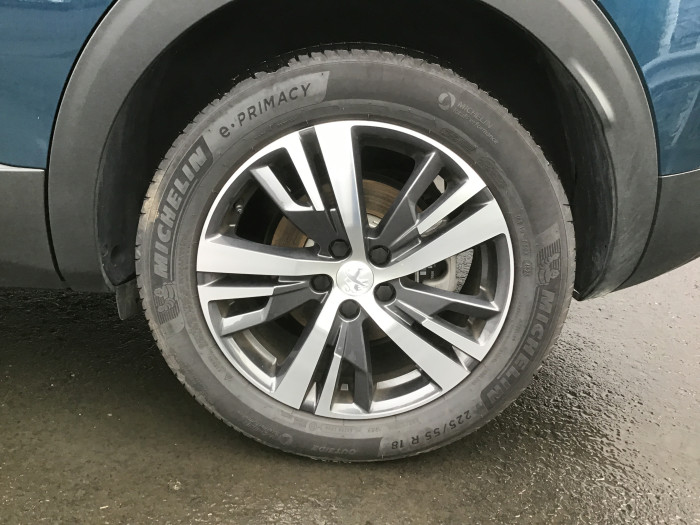 Peugeot 3008 Hybrid 136 e-DCS6 Allure Pack