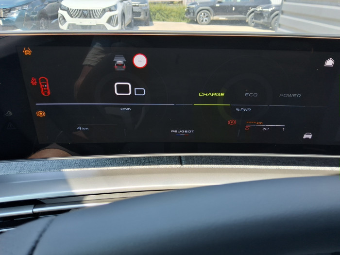 Peugeot 3008 Nouveau Hybrid 145 e-DCS6 GT Exclusive