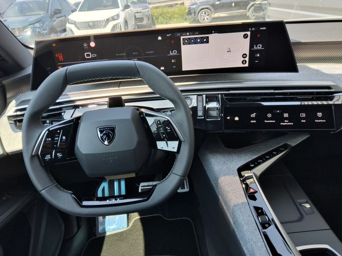 Peugeot 3008 Nouveau Hybrid 145 e-DCS6 GT Exclusive