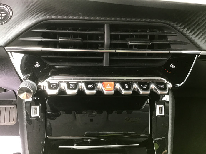 Peugeot 2008 PureTech 130 S&S EAT8 Allure Pack