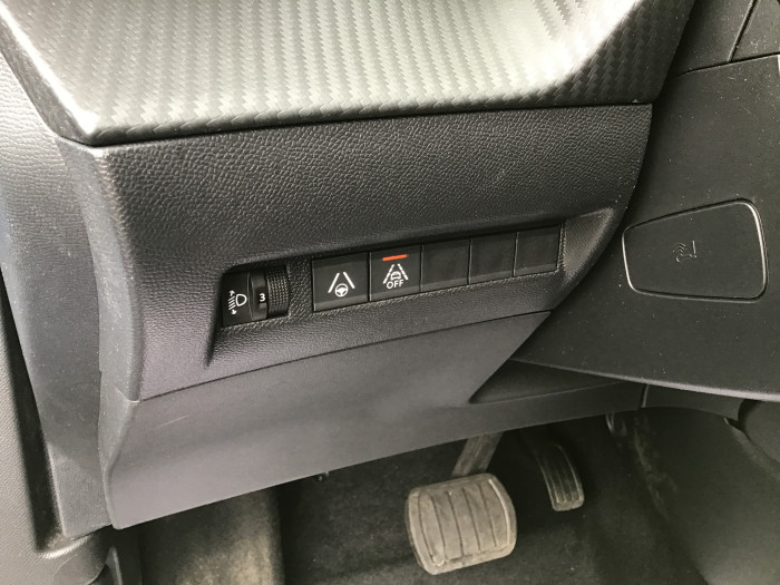 Peugeot 2008 PureTech 130 S&S EAT8 Allure Pack