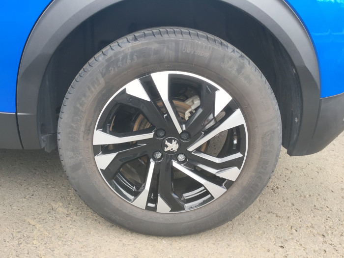 Peugeot 2008 PureTech 130 S&S EAT8 Allure Pack