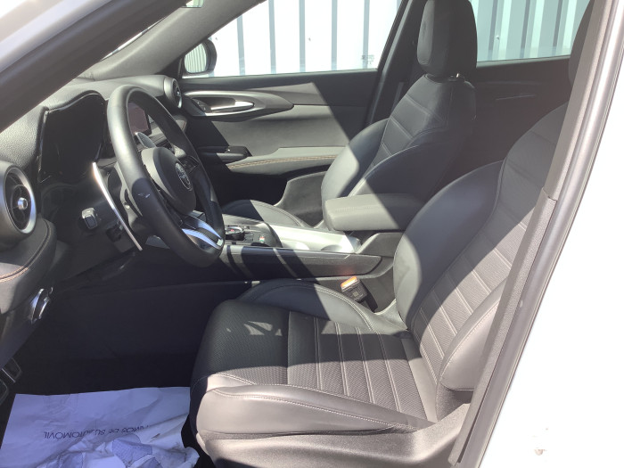 Alfa Romeo TONALE 1.5 Hybrid 160 ch VGT TCT7 Veloce