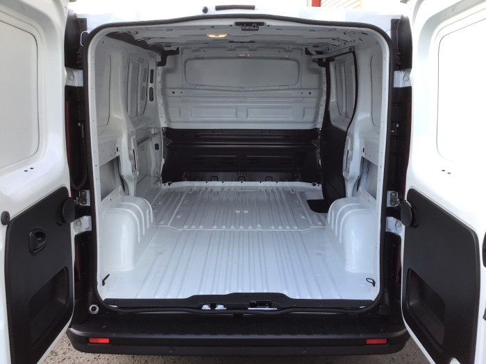 Renault TRAFIC FOURGON Nouveau FGN L1H1 3T BLUE DCI 130 GSR2 ADVANCE