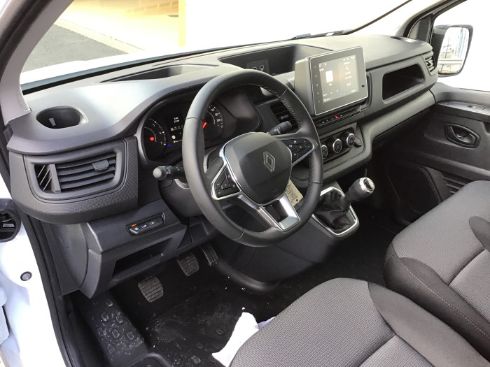 Renault TRAFIC FOURGON Nouveau FGN L1H1 3T BLUE DCI 130 GSR2 ADVANCE