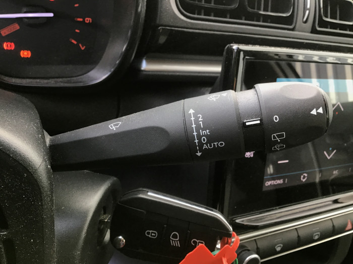 Citroën C3 PureTech 83 S&S BVM5 Feel Business