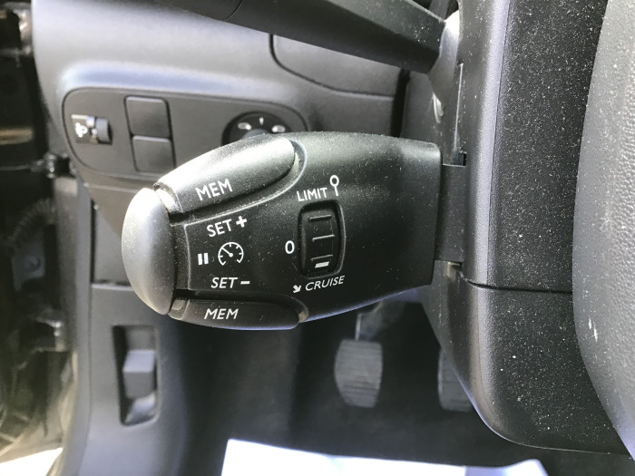 Citroën C3 PureTech 83 S&S BVM5 Feel Business