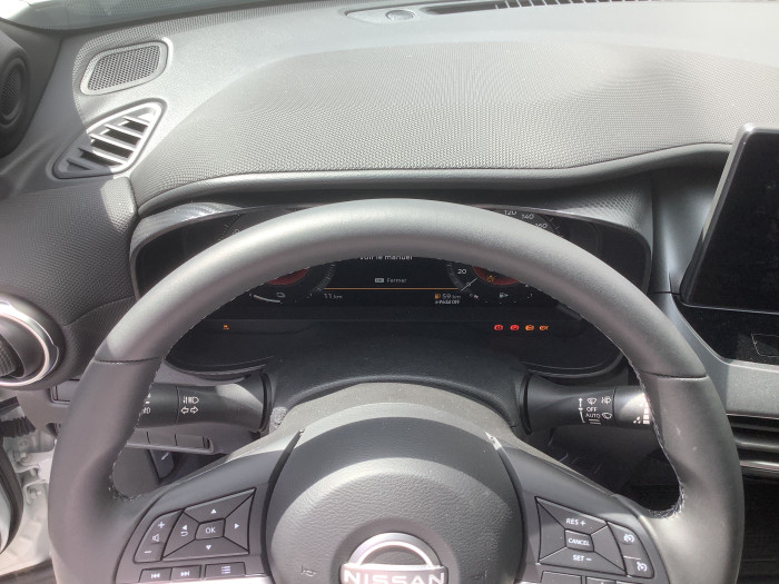 Nissan JUKE Nouveau HYBRID 143 N-Connecta