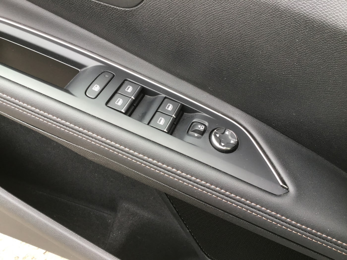Peugeot 5008 BlueHDi 130ch S&S EAT8 GT