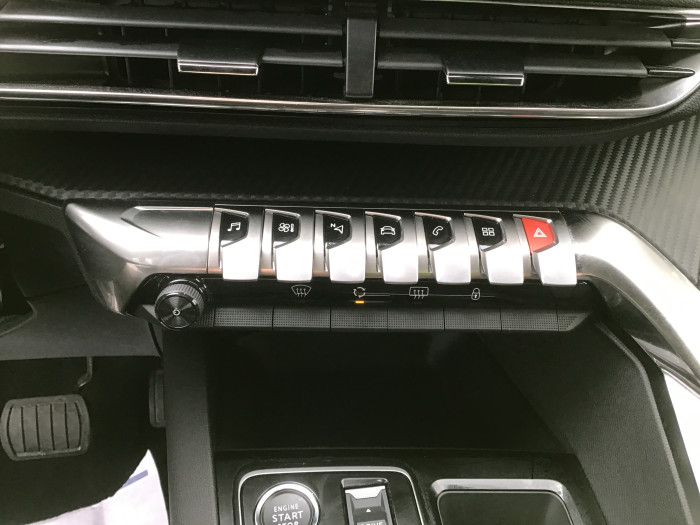 Peugeot 3008 Hybrid 136 e-DCS6 Allure Pack