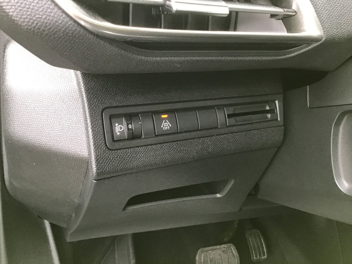 Peugeot 3008 Hybrid 136 e-DCS6 Allure Pack