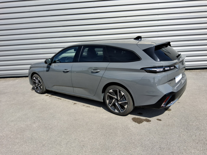 Peugeot 308 SW Hybrid 145 e-DCS6 Allure