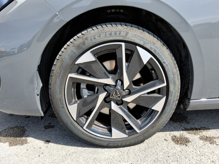 Peugeot 308 SW Hybrid 145 e-DCS6 Allure