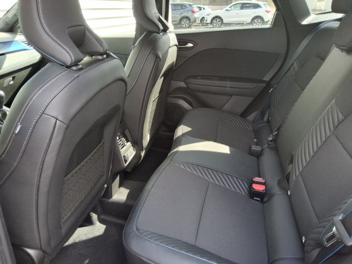 Renault SYMBIOZ Nouveau mild hybrid 140 ch Esprit Alpine