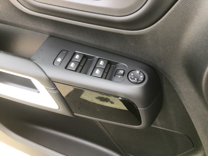 Citroën C5 AIRCROSS Hybride 136 e-DCS6 Plus