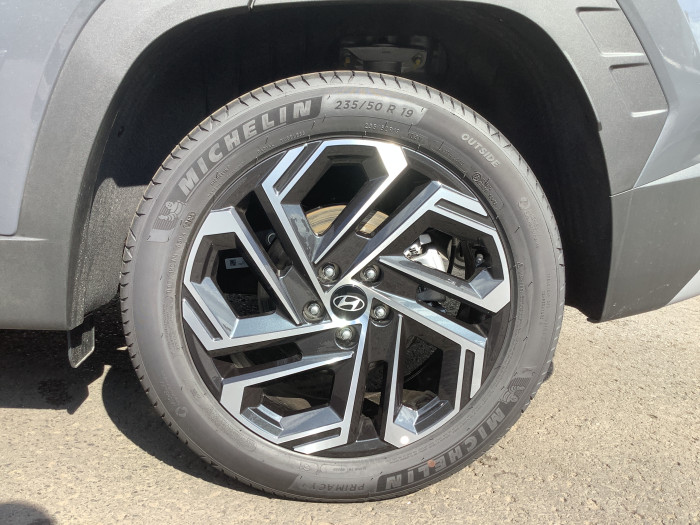 Hyundai TUCSON Nouveau 1.6 T-GDI 215 Hybrid BVA6 Executive