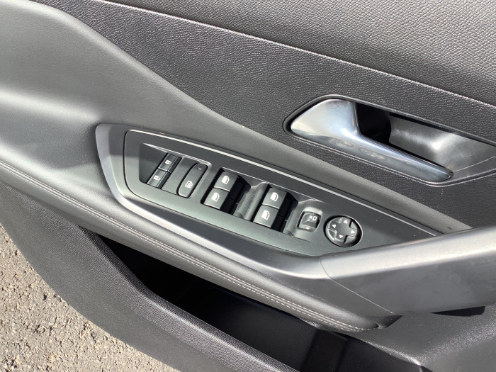 Peugeot 308 Hybrid 136 e-DCS6 Allure