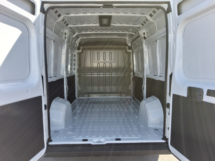Peugeot BOXER FOURGON Nouveau FGN 3.5 T L2H2 140 S&S BVM6