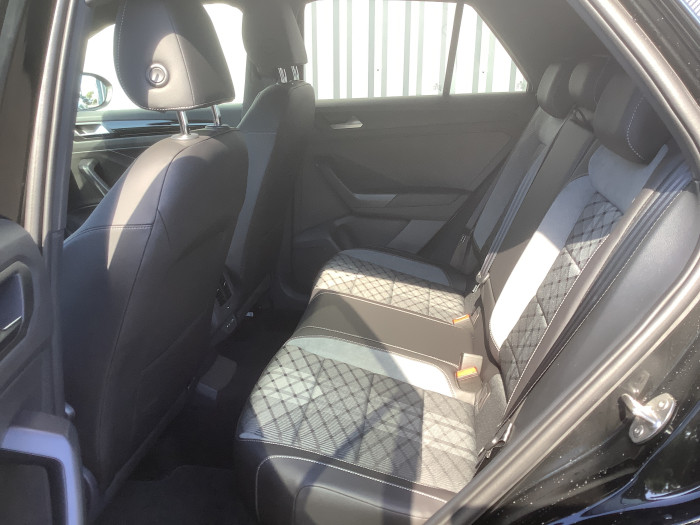 Volkswagen T-ROC 2.0 TDI 150 Start/Stop DSG7 R-Line