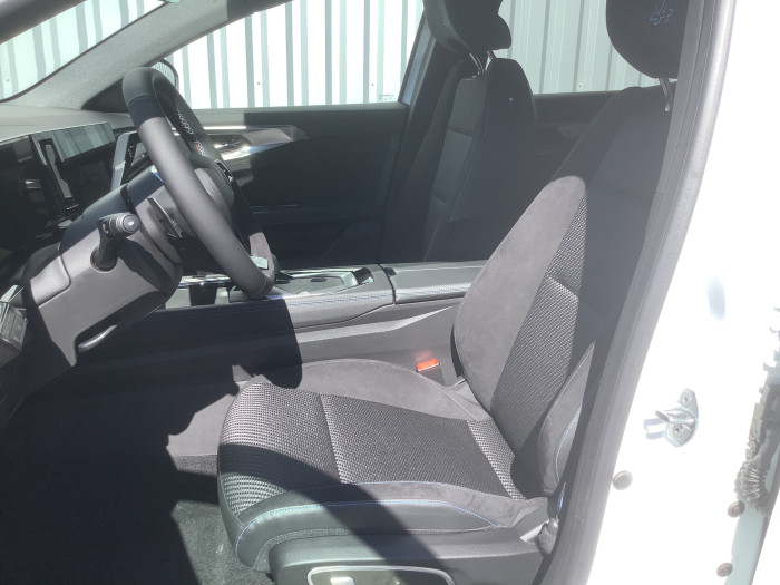 Renault AUSTRAL E-Tech hybrid 200 Iconic esprit Alpine
