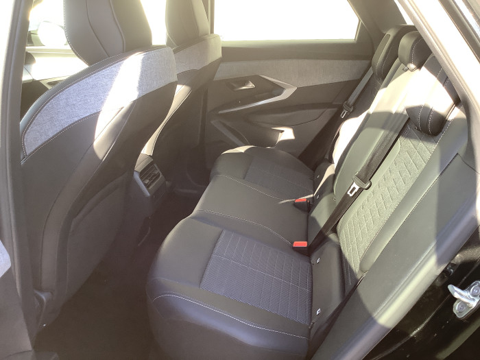 Peugeot 3008 Nouveau Hybrid 136 e-DCS6 Allure