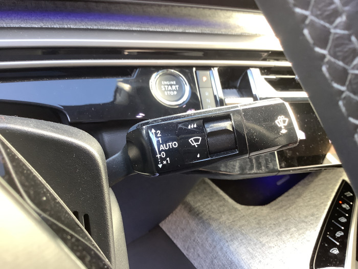 Peugeot 3008 Nouveau Hybrid 136 e-DCS6 Allure