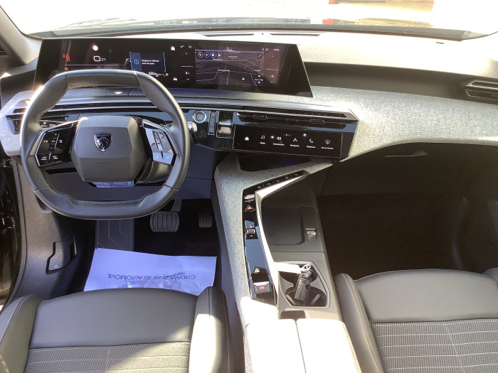Peugeot 3008 Nouveau Hybrid 136 e-DCS6 Allure