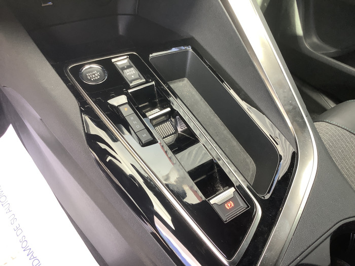 Peugeot 3008 BlueHDi 130ch S&S EAT8 Allure Pack