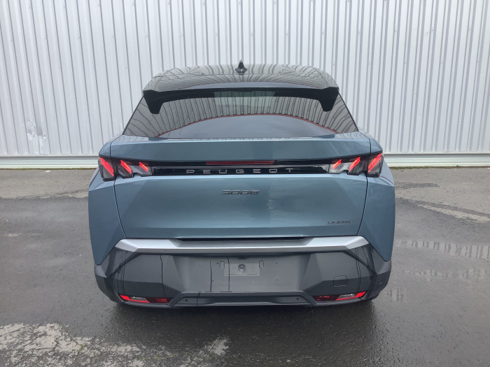 Peugeot 3008 Nouveau Hybrid 136 e-DCS6 GT