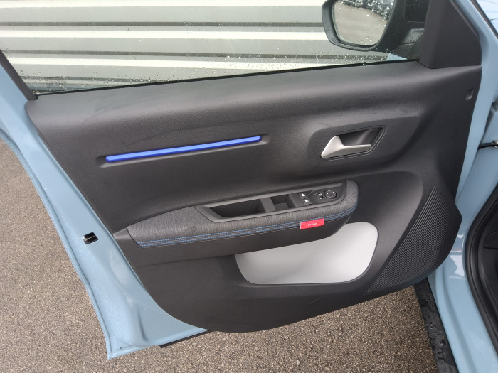 Citroën C3 Nouvelle Turbo 100 ch Manuelle Plus