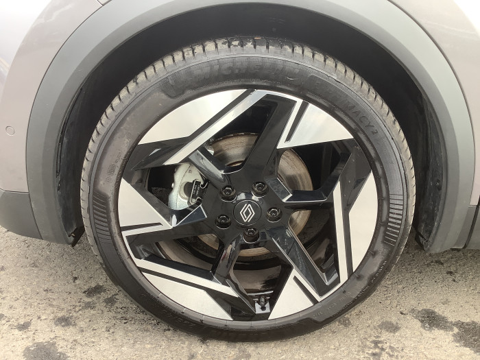 Renault SYMBIOZ Nouveau E-Tech full hybrid 145 Iconic