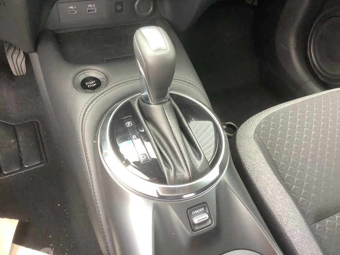 Nissan JUKE Nouveau HYBRID 143 N-Connecta