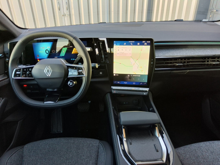 Renault ESPACE VI Nouveau full hybrid E-Tech 200 ch 7pl Techno