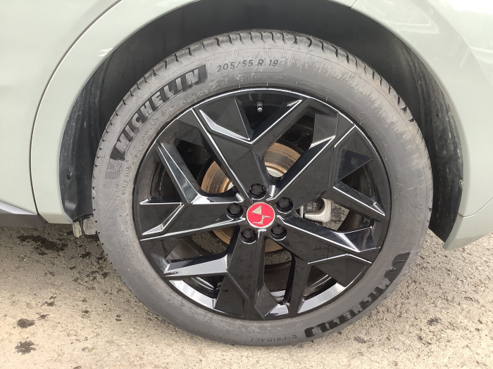 DS DS 4 PureTech 130 EAT8 Performance Line