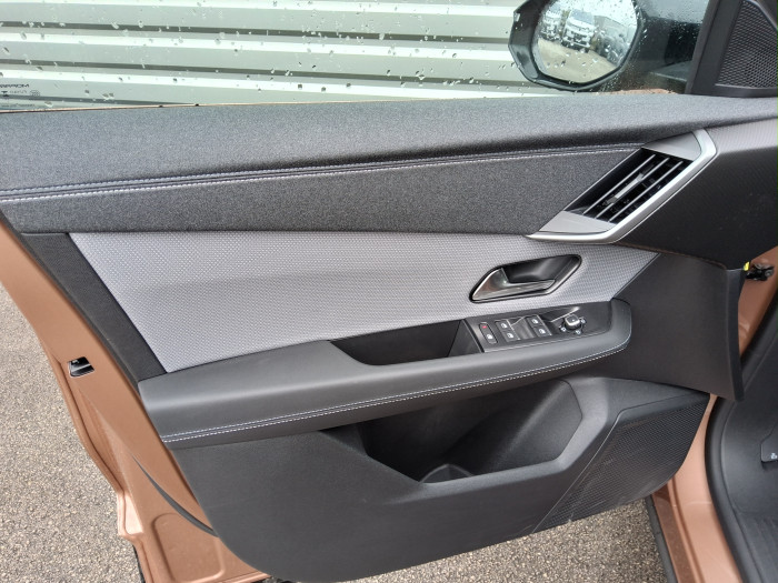 Opel GRANDLAND Nouveau 1.2 Turbo Hybrid 145 ch e-DCT6 GS