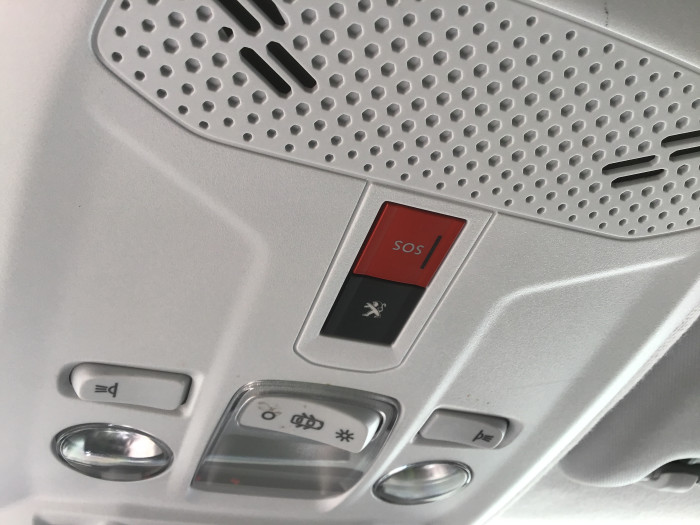 Peugeot 208 PureTech 100 S&S BVM6 Allure Pack