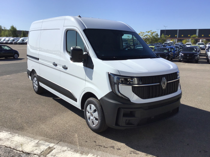 Renault MASTER FOURGON Nouveau FGN TRAC 3T5 L2H2 BLUE DCI 150 EXTRA BVA9 - 4P
