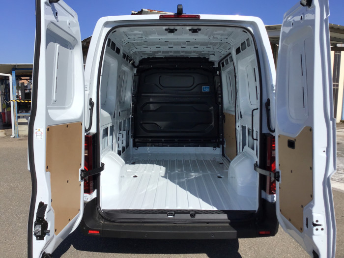 Renault MASTER FOURGON Nouveau FGN TRAC 3T5 L2H2 BLUE DCI 150 EXTRA BVA9 - 4P