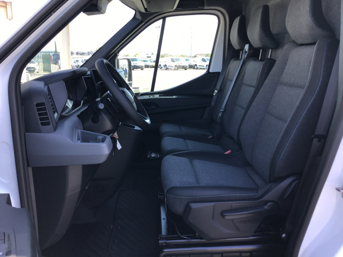 Renault MASTER FOURGON Nouveau FGN TRAC 3T5 L2H2 BLUE DCI 150 EXTRA BVA9 - 4P