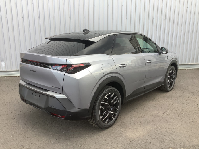 Peugeot 3008 Nouveau Hybrid 145 e-DCS6 GT